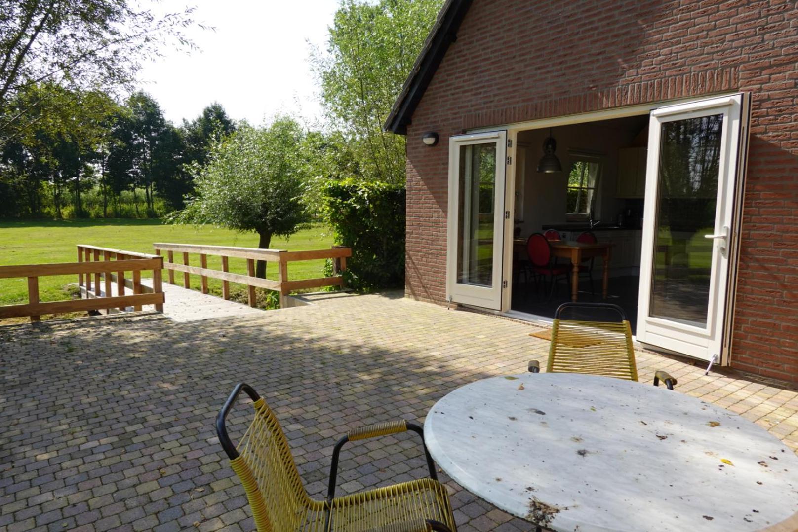 De Knotwilg Villa Loon op Zand Bagian luar foto
