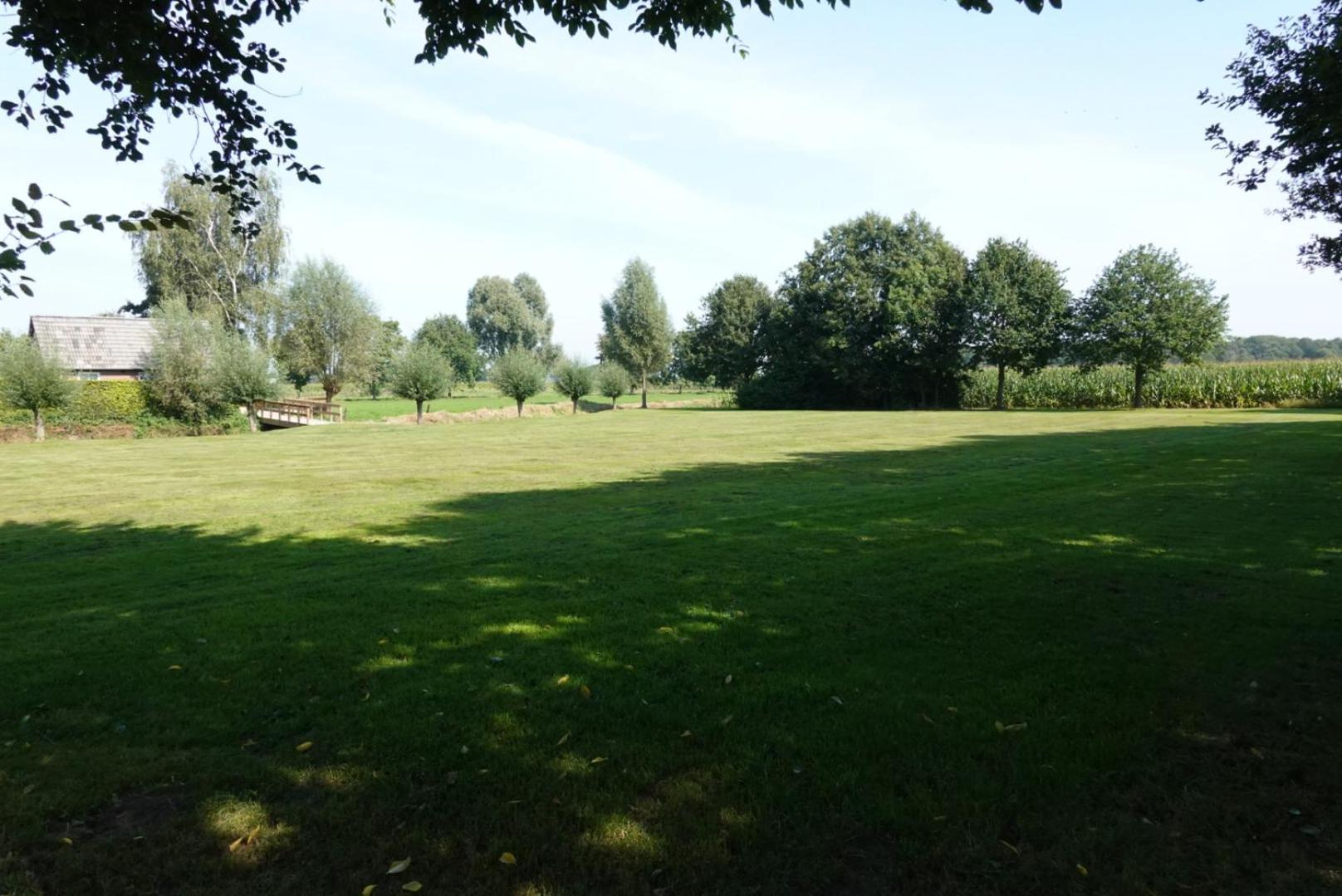 De Knotwilg Villa Loon op Zand Bagian luar foto