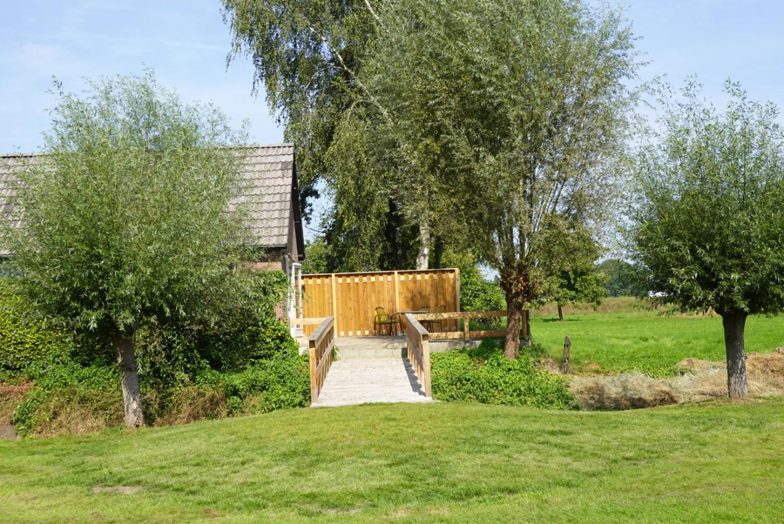 De Knotwilg Villa Loon op Zand Bagian luar foto